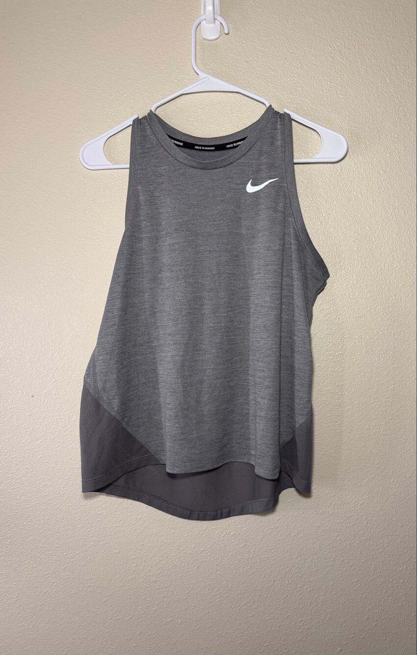 Nike Dri-FIT Running Tank Top Women’s Medium Gray Mesh Athletic Workout